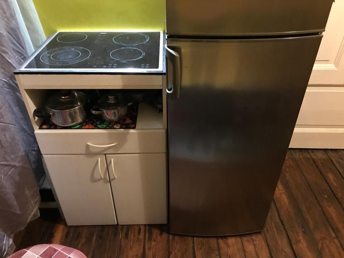 Cozy Condo For Up To 3 Travellers, With Kitchen And Bath Riga Exterior photo